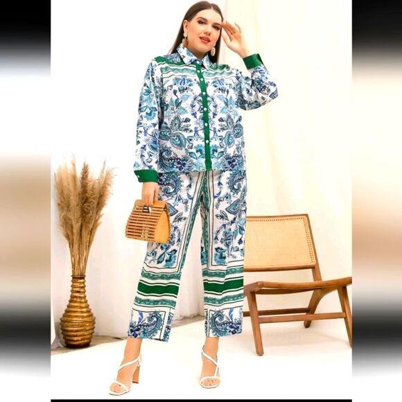Pants - Elegant Green and Blue Paisley Women's 2 Piece Set 1X